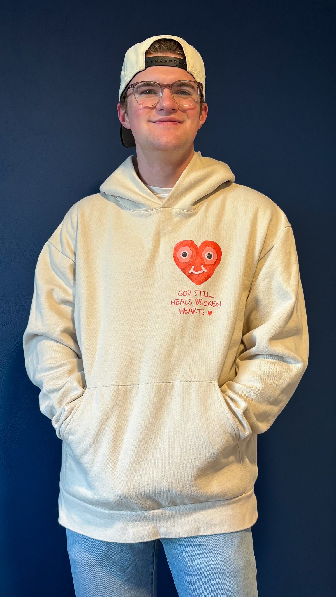 HEART HOODIE